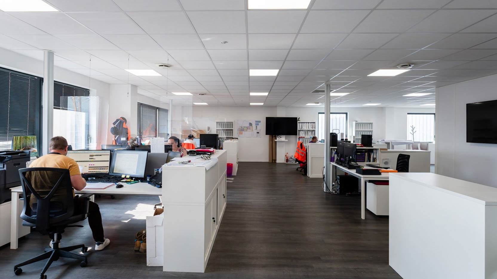 Bureaux à Criquebeuf-sur-Seine, à proximité de l'usine Prega Normandie